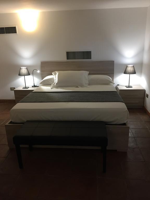 Villa Le Due Pigne (Adults Only) Taranto Exterior foto