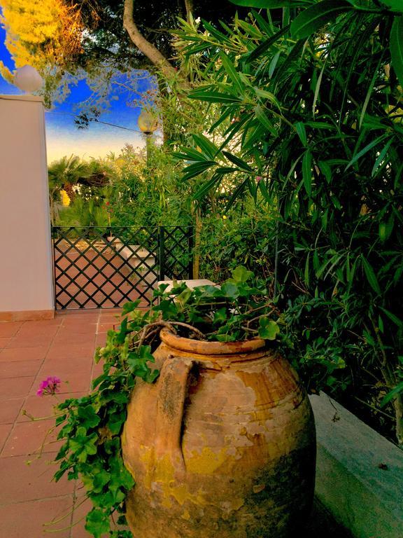 Villa Le Due Pigne (Adults Only) Taranto Exterior foto